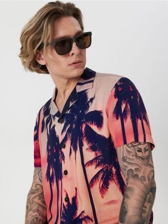 Sinsay Cămașă cu imprimeu Ofertă