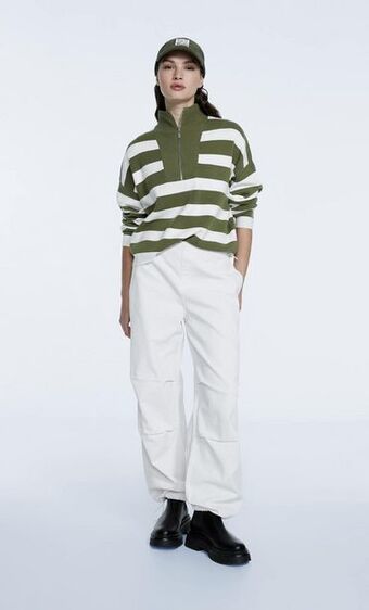 Pantaloni parachute din catifea cord