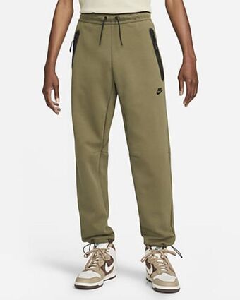 Nike sportswear tech fleece