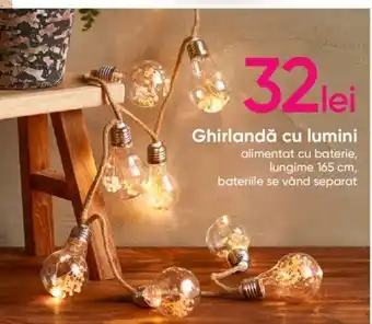 Ghirlandă cu lumini