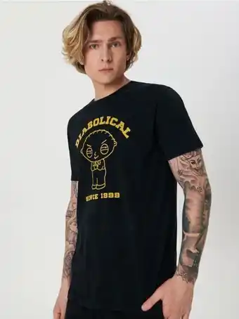 Tricou family guy