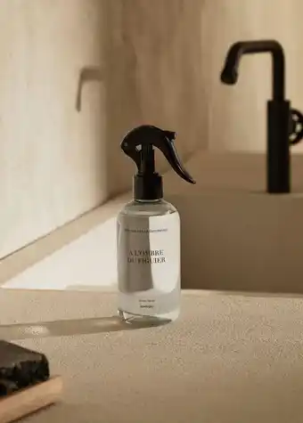 MANGO Spray ambiant à l'ombre du figuier Ofertă