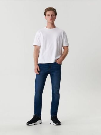 Blugi slim