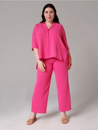 Sinsay Pantaloni cu buzunare Ofertă