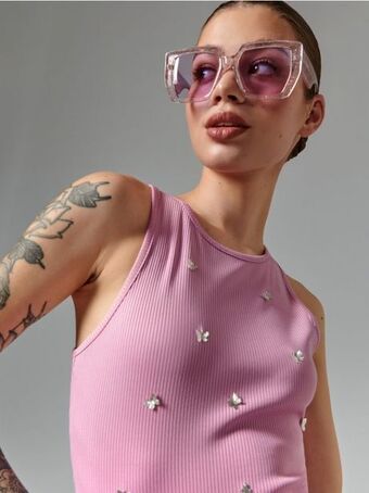 Sinsay Top din tricot striat Ofertă