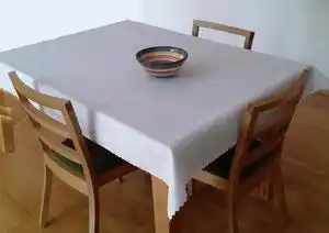Favi Fata de masa din teflon alba dimensiune: 140 x 140 cm Ofertă