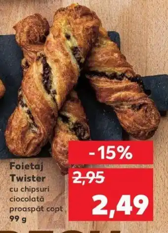 Kaufland Foietaj Twister cu chipsuri ciocolată proaspăt copt 99 g Ofertă