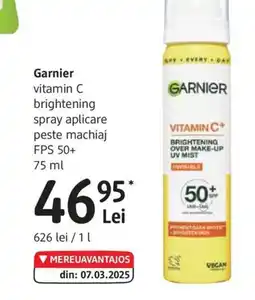 DM Garnier vitamin C brightening spray aplicare peste machiaj FPS 50+ Ofertă