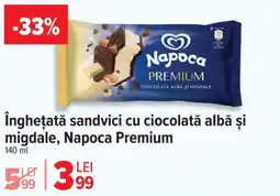 Carrefour Îngheţată sandvici cu ciocolată albă şi migdale, Napoca Premium Ofertă