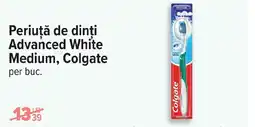 Carrefour Periuţă de dinți Advanced White Medium, Colgate Ofertă