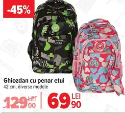 Carrefour Ghiozdan cu penar etui Ofertă
