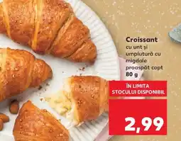 Kaufland Croissant cu unt și umplutură cu migdale proaspăt copt Ofertă
