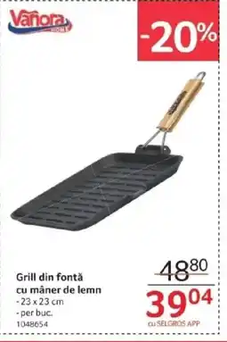 Selgros Grill din fontǎ cu mâner de lemn Ofertă