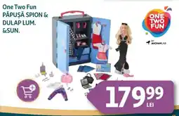Auchan One Two Fun Păpușă spion & dulap lum. &sun. Ofertă
