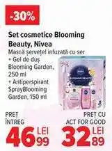 Carrefour Set cosmetice Blooming Beauty, Nivea Ofertă