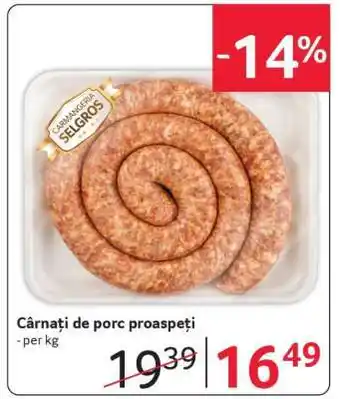 Cârnați de porc proaspeți