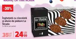 Carrefour Înghețată cu ciocolată și alune de pădure La Strada Ofertă