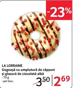 Selgros La Lorraine Gogoasă cu umplutură de căpșuni și glazură de ciocolată albă Ofertă