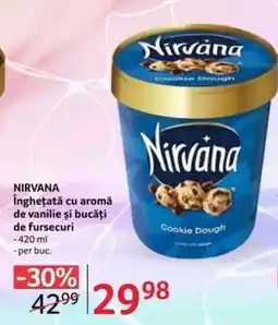 Selgros NIRVANA Înghețată cu aromă de vanilie și bucăți de fursecuri Ofertă