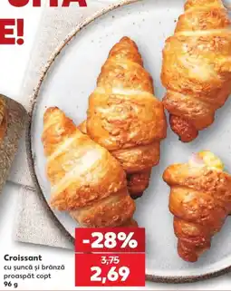 Kaufland Croissant cu șuncă și brânză proaspăt copt Ofertă