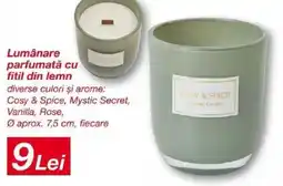 Lidl Cosy & Spice lumânare parfumată cu fitil din lemn Ofertă