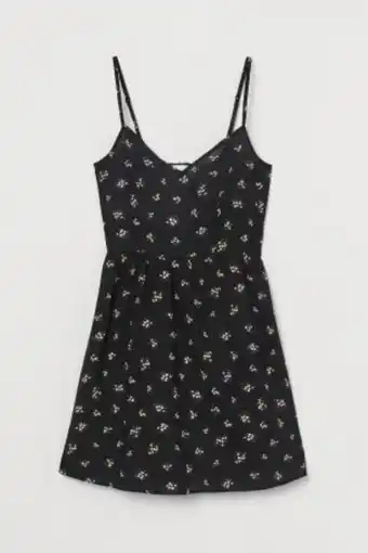 H&M Kort klänning erbjuda