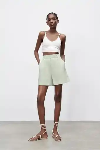 ZARA Bermuda shorts with linen erbjuda