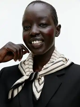 ARKET Silk scarf erbjuda