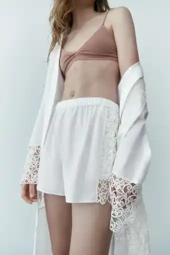 ZARA Crochet shorts erbjuda