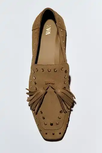 ZARA Split suede loafers with studs erbjuda