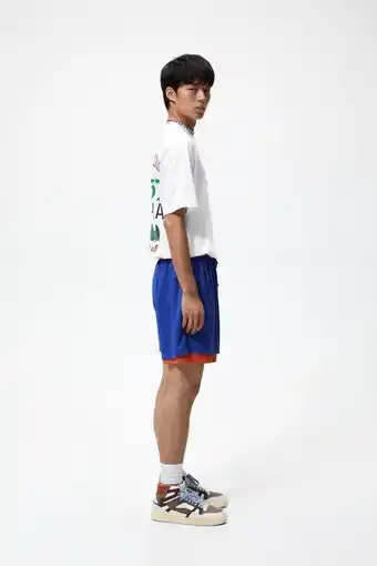 Textured jogger bermuda shorts