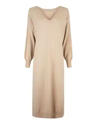 Vee necked dress w dust