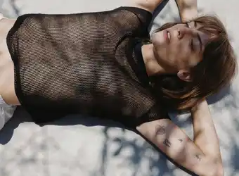 ZARA Mesh t-shirt erbjuda
