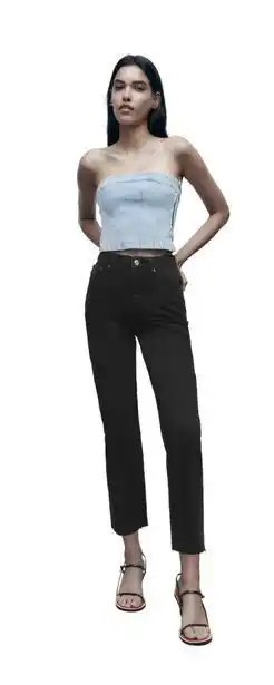 ZARA Straight jeans erbjuda