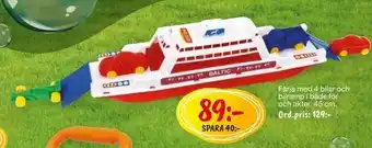 Leklust Färja med 4 bilar och bilramp i både för erbjuda