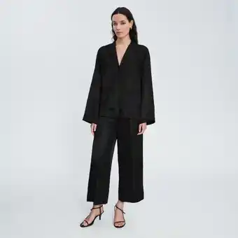 Blus i viskos- och linnemix velma