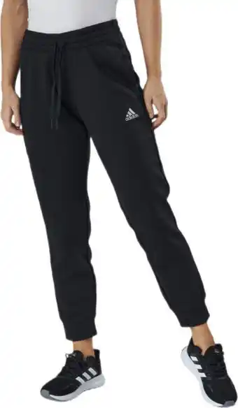 Sportamore Essentials regular tapered cuffed 7/8 pant black / white erbjuda