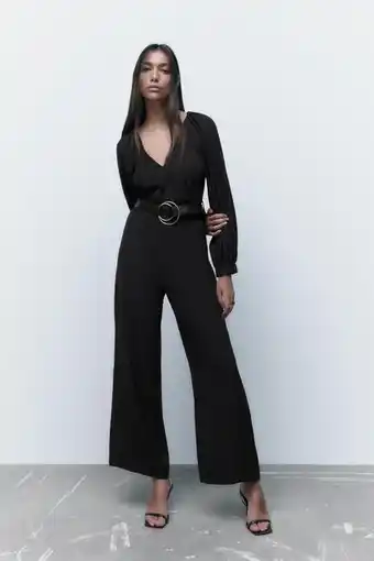 Jumpsuit with belt