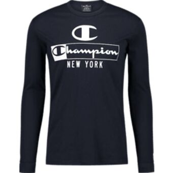 Long sleeve crewneck t-shirt
