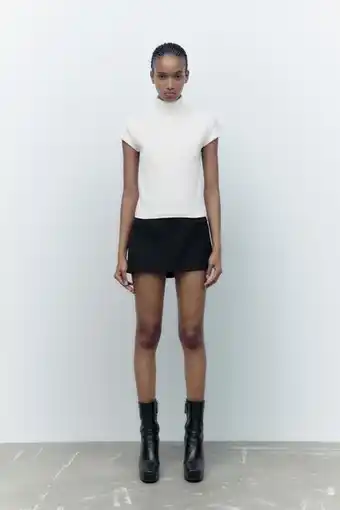 ZARA Ribbed turtleneck top erbjuda