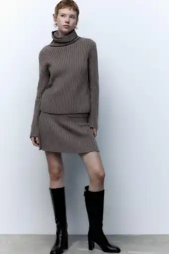 ZARA Ribbed knit mini skirt erbjuda