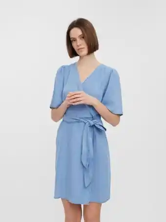 Vero Moda Omlott klänning erbjuda