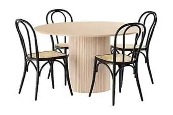 Furniturebox Ramsta bord 130 cm rund beige + 4 cierro stolar svart erbjuda