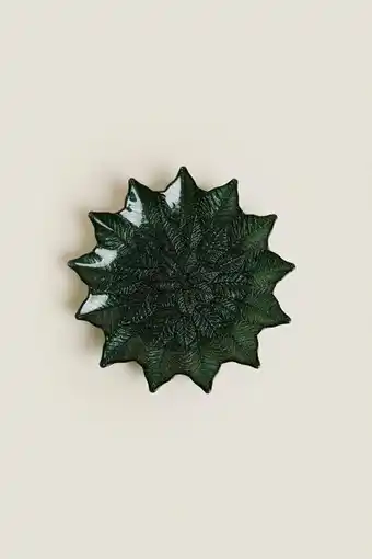 Glass star dessert plate.