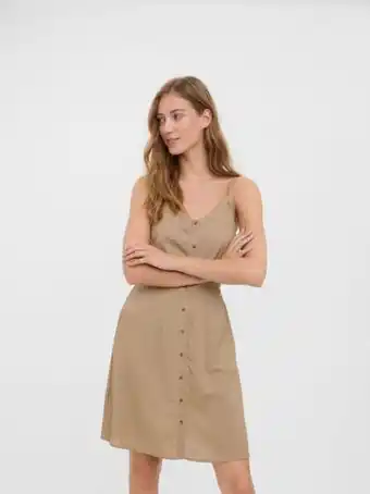 Vero Moda Ärmlöst kort klänning erbjuda