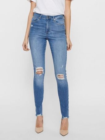 Vero Moda Skinny fit jeans erbjuda