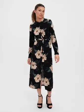Vero Moda Normal passform skjortkrage lång klänning erbjuda