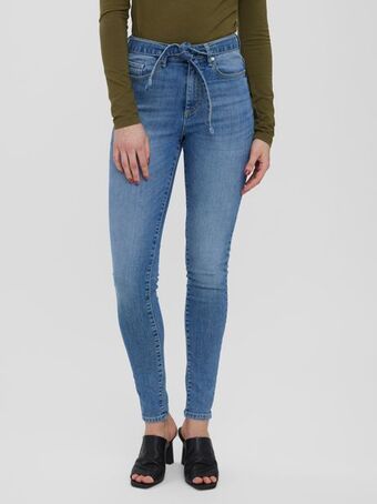 Vero Moda Skinny fit jeans erbjuda