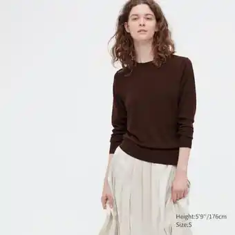 Uniqlo 100% extra fine merino crew neck jumper erbjuda