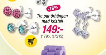 Guldfynd Tre par örhängen med kristall erbjuda